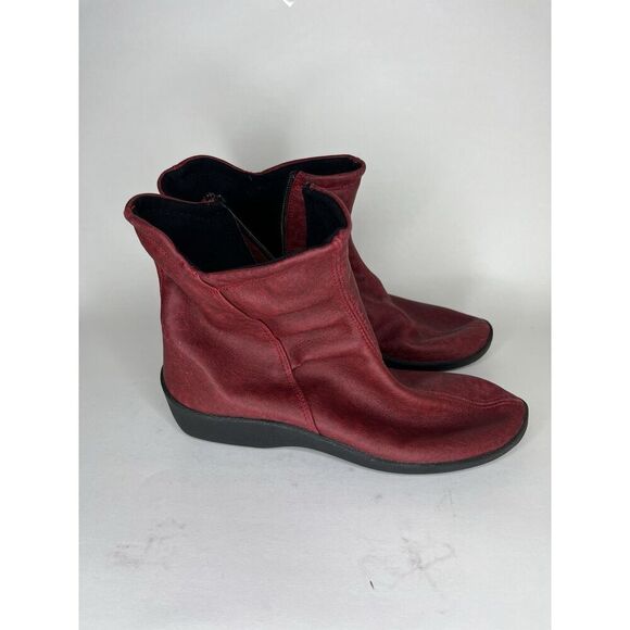 Arcopedico Ankle Boots Women Size 40 US 9 Red Zip Comfort - Picture 1 of 14